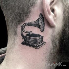 Tattoo Turntable behind the ear motif: objects style: graphic / illustrative
