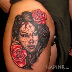 Tattoo Beautiful Latina on the leg motif: faces