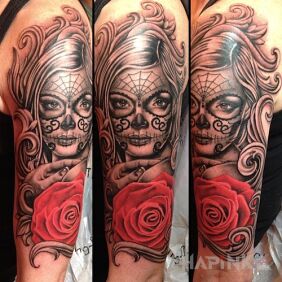 Tattoo Beauty and the Rose on the upper arm motif: faces