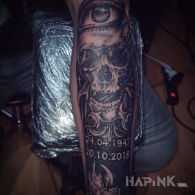 Tattoo In memory of Dad on the forearm motif: skulls