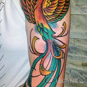Tattoo Phoenix on the upper arm motif: animals