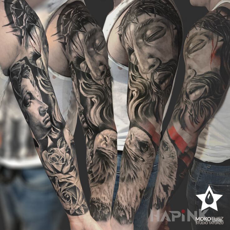 Tattoo Rękaw czarno-biały męski in sleeves motif and realistic style on the upper arm