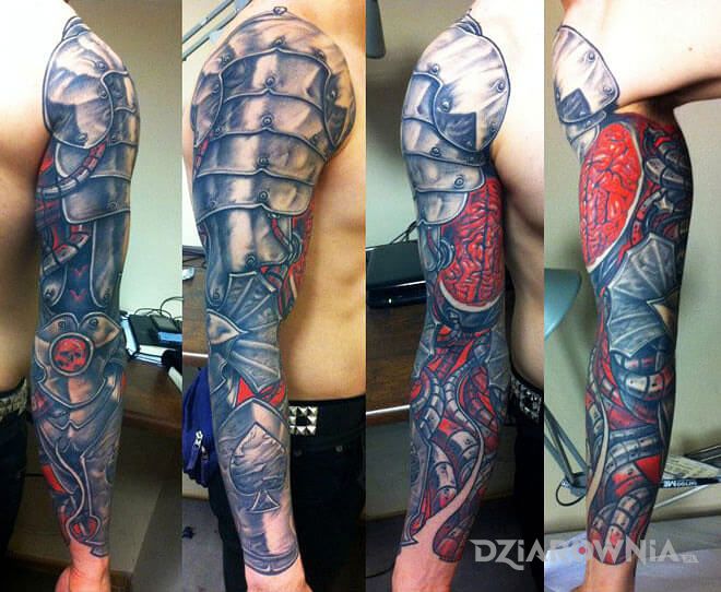 Tatuaż mieszanka sytlu w motywie rękawy i stylu biomechanika na przedramieniu