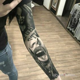 Tatuaż Nożyce na przedramieniu motyw: 3D styl: realistyczne