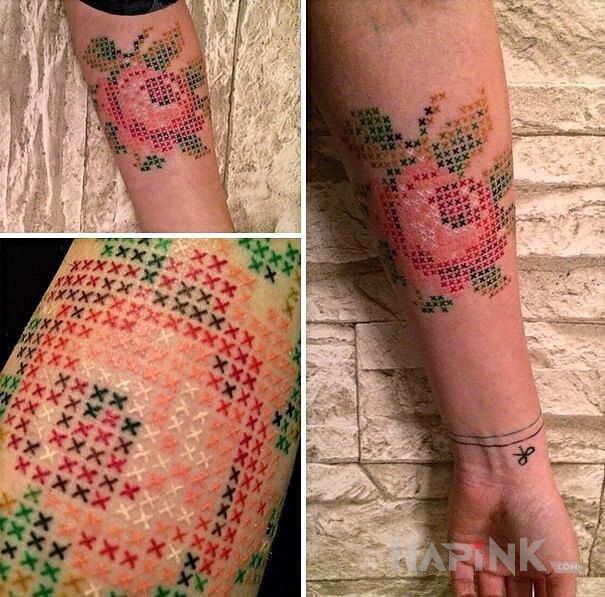 Tattoo Dziergana róża in flowers motif on the forearm