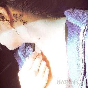 Tattoo Cross behind the ear behind the ear motif: religious style: contour / linework