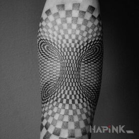 Tattoo Three-dimensional effect on the forearm motif: other