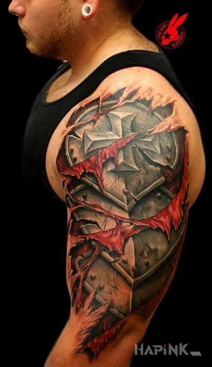 Tattoo Co się kryje pod skórą in other motif on the upper arm