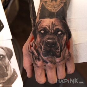Tattoo Dog on the hand motif: animals