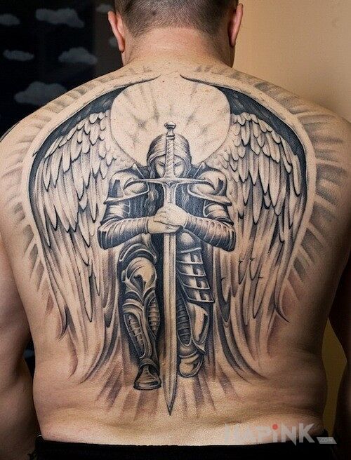 Tattoo Anioł in angels motif on the back