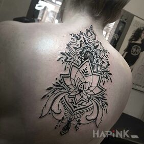 Tattoo Mandala on the back motif: mandalas style: graphic / illustrative