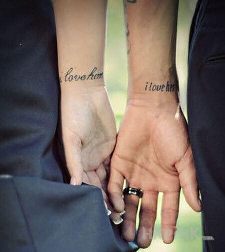 Tattoo Miłość in Love motif on the wrist