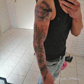 Tatuaż Rekaw na przedramieniu motyw: rękawy styl: realistyczne