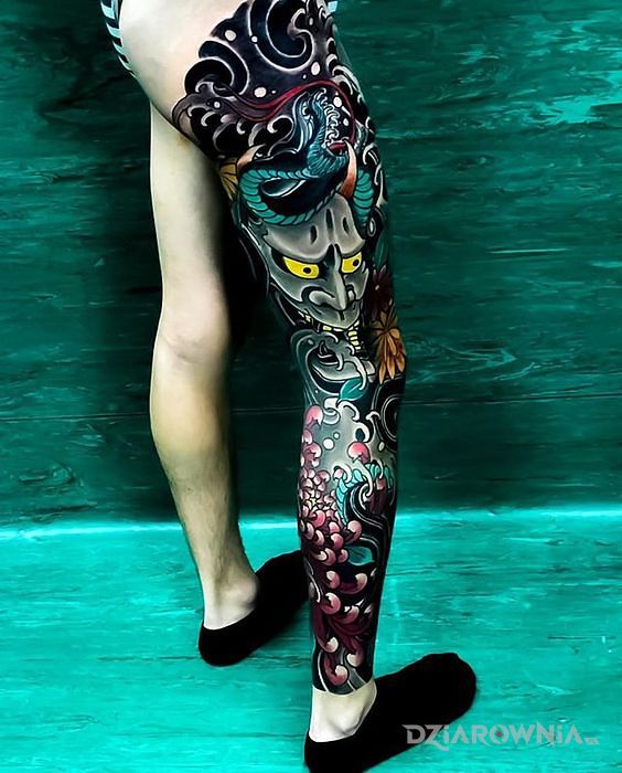 Tatuaż japonska noga w motywie demony i stylu japońskie / irezumi na nodze